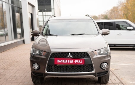 Mitsubishi Outlander III рестайлинг 3, 2011 год, 1 270 000 рублей, 8 фотография