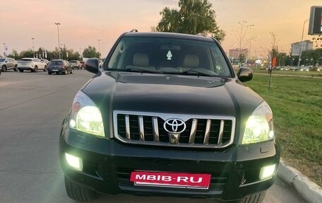 Toyota Land Cruiser Prado 120 рестайлинг, 2007 год, 2 700 000 рублей, 2 фотография