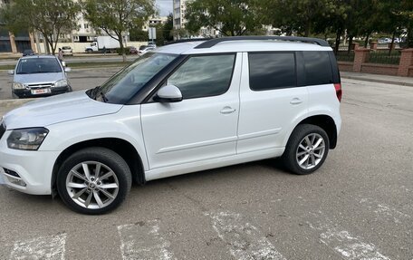 Skoda Yeti I рестайлинг, 2014 год, 1 330 000 рублей, 3 фотография