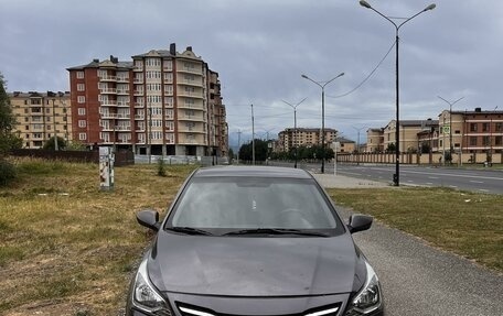 Hyundai Solaris II рестайлинг, 2013 год, 705 000 рублей, 5 фотография