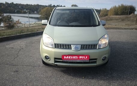 Nissan Lafesta I, 2005 год, 650 000 рублей, 3 фотография