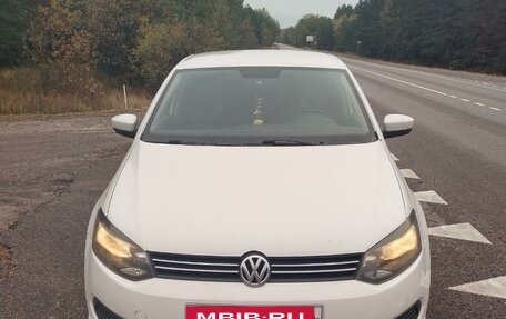 Volkswagen Polo VI (EU Market), 2012 год, 750 000 рублей, 3 фотография