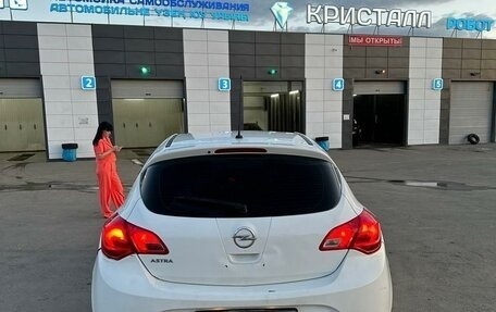 Opel Astra J, 2014 год, 720 000 рублей, 6 фотография