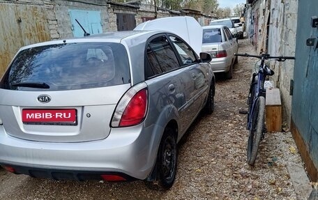 KIA Rio II, 2010 год, 600 000 рублей, 1 фотография