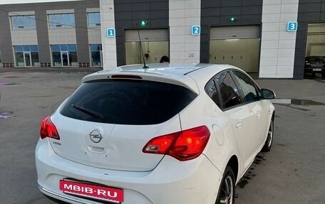 Opel Astra J, 2014 год, 720 000 рублей, 5 фотография