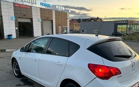 Opel Astra J, 2014 год, 720 000 рублей, 7 фотография