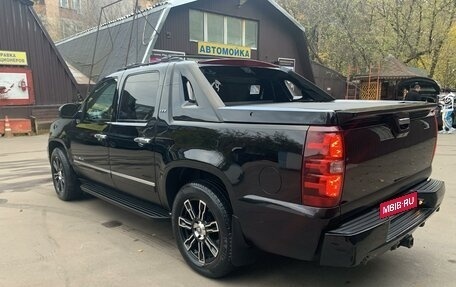 Chevrolet Avalanche II, 2012 год, 3 150 000 рублей, 2 фотография