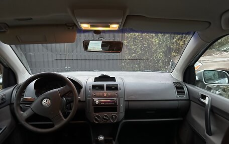 Volkswagen Polo IV рестайлинг, 2007 год, 290 000 рублей, 15 фотография