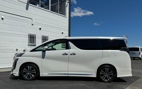 Toyota Vellfire II, 2020 год, 3 470 090 рублей, 28 фотография