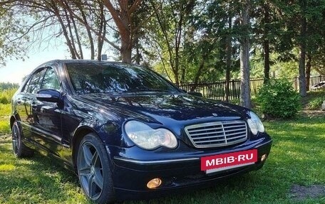 Mercedes-Benz C-Класс, 2000 год, 600 000 рублей, 3 фотография