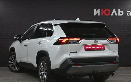 Toyota RAV4, 2021 год, 5 150 000 рублей, 4 фотография