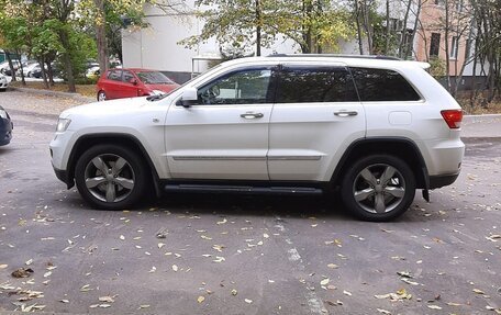 Jeep Grand Cherokee, 2012 год, 2 000 000 рублей, 3 фотография