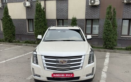 Cadillac Escalade IV, 2015 год, 4 430 000 рублей, 2 фотография