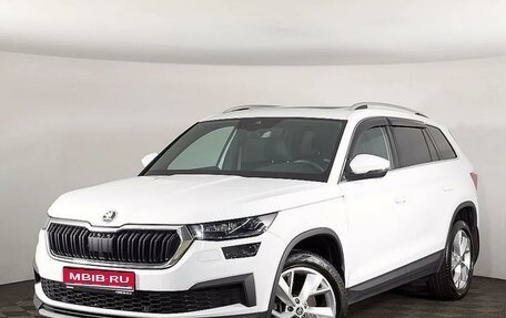 Skoda Kodiaq I, 2022 год, 4 200 000 рублей, 1 фотография