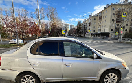 Toyota Platz, 2000 год, 200 000 рублей, 4 фотография