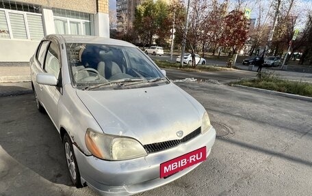 Toyota Platz, 2000 год, 200 000 рублей, 16 фотография