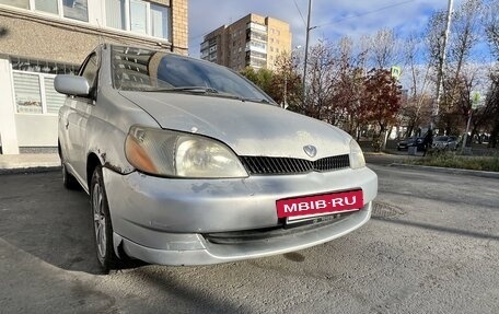 Toyota Platz, 2000 год, 200 000 рублей, 17 фотография