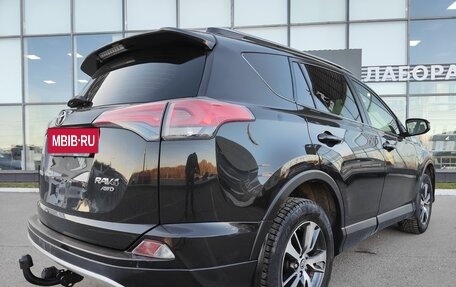 Toyota RAV4, 2016 год, 2 800 000 рублей, 21 фотография