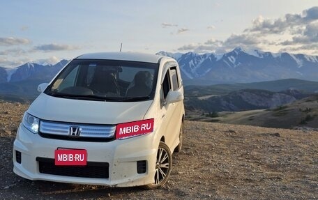 Honda Freed I, 2012 год, 1 250 000 рублей, 1 фотография