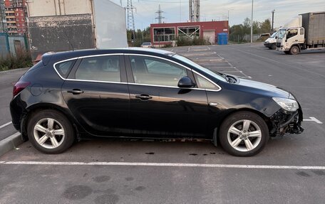 Opel Astra J, 2011 год, 520 000 рублей, 4 фотография