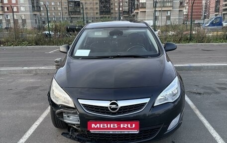 Opel Astra J, 2011 год, 520 000 рублей, 3 фотография