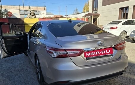 Toyota Camry, 2023 год, 4 000 000 рублей, 5 фотография