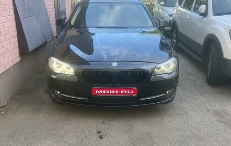 BMW 5 серия, 2011 год, 1 800 000 рублей, 1 фотография