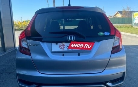 Honda Fit III, 2018 год, 1 230 000 рублей, 2 фотография