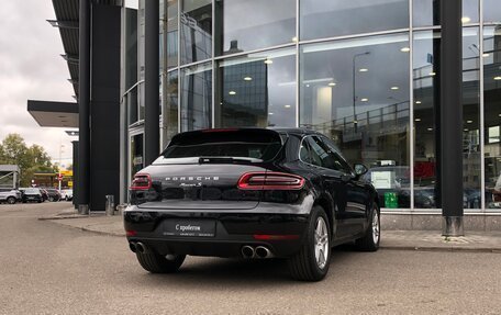 Porsche Macan I рестайлинг, 2015 год, 3 640 000 рублей, 2 фотография