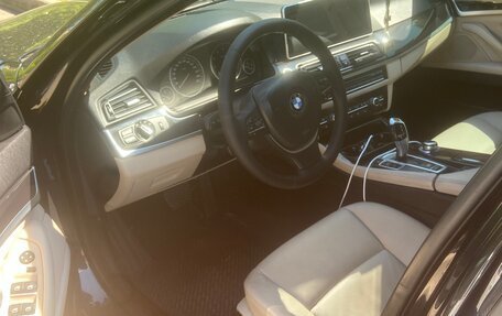 BMW 5 серия, 2011 год, 1 800 000 рублей, 4 фотография