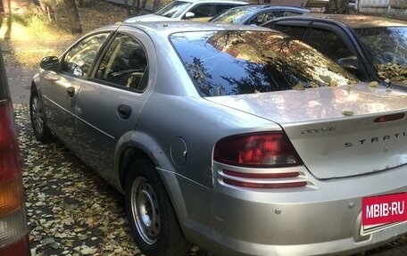 Dodge Stratus II, 2004 год, 270 000 рублей, 4 фотография