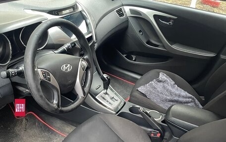 Hyundai Elantra V, 2013 год, 1 050 000 рублей, 4 фотография