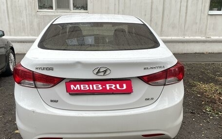 Hyundai Elantra V, 2013 год, 1 050 000 рублей, 3 фотография