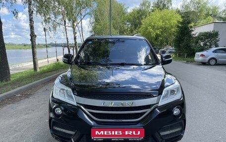 Lifan X60 I рестайлинг, 2017 год, 895 000 рублей, 11 фотография