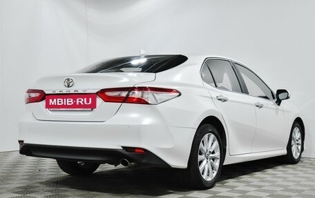 Toyota Camry, 2019 год, 2 700 000 рублей, 5 фотография