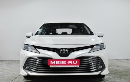 Toyota Camry, 2019 год, 2 700 000 рублей, 3 фотография