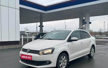 Volkswagen Polo VI (EU Market), 2013 год, 799 000 рублей, 1 фотография