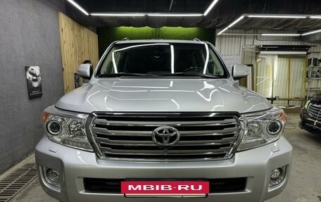 Toyota Land Cruiser 200, 2013 год, 4 300 000 рублей, 25 фотография