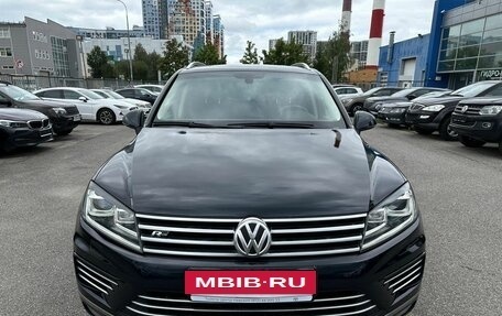 Volkswagen Touareg III, 2018 год, 3 339 000 рублей, 2 фотография