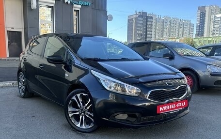 KIA cee'd III, 2012 год, 800 000 рублей, 13 фотография