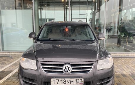 Volkswagen Touareg III, 2007 год, 1 300 000 рублей, 1 фотография