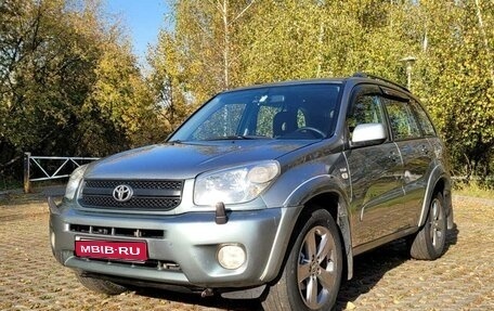 Toyota RAV4, 2004 год, 785 000 рублей, 1 фотография