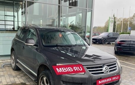 Volkswagen Touareg III, 2007 год, 1 300 000 рублей, 10 фотография