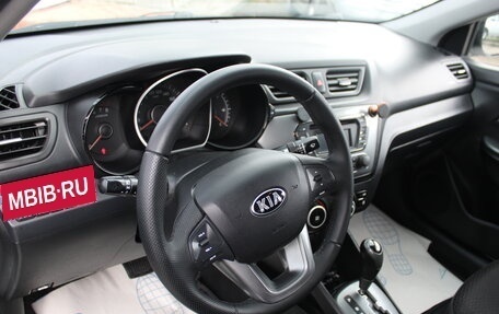 KIA Rio III рестайлинг, 2013 год, 1 038 000 рублей, 12 фотография