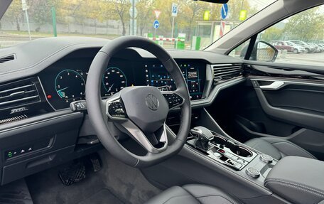 Volkswagen Touareg III, 2024 год, 12 450 000 рублей, 9 фотография