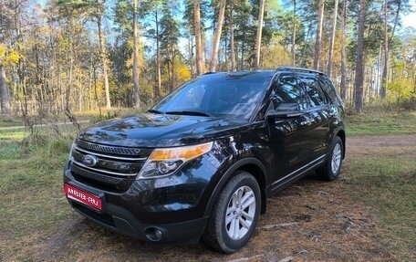 Ford Explorer VI, 2013 год, 1 750 000 рублей, 1 фотография