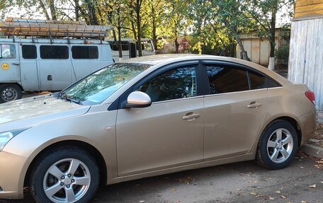 Chevrolet Cruze II, 2009 год, 750 000 рублей, 5 фотография