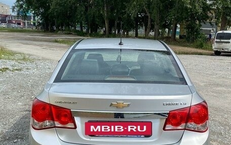 Chevrolet Cruze II, 2012 год, 850 000 рублей, 4 фотография