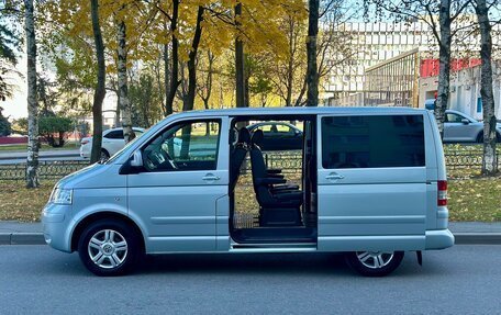 Volkswagen Multivan T5, 2009 год, 1 765 000 рублей, 2 фотография