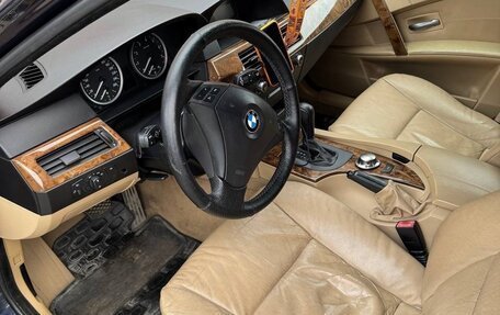 BMW 5 серия, 2005 год, 1 200 000 рублей, 7 фотография